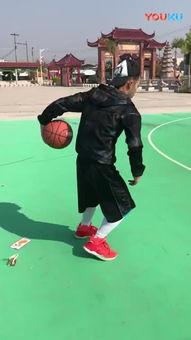 小孩篮球视频,活力四溢的童年瞬间